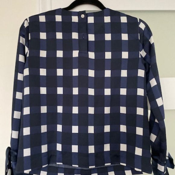 Banana Republic Blouse - Picture 5 of 5